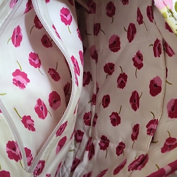 Vera Bradley 4 Piece Set - wallet, jewelry case, purse - great used condition - Picture 5 of 17